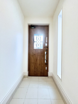 ���ց@�����`Entrance�`�@���ւ͉Ƃ̊�Ƃ����܂����䂪�Ƃ̃Z���X�����肰�Ȃ����������閣�͂��錺�֑�����y���݂̈�B�A���x�ɉƑ����ق��Ƃł���S�n�悢��ԑ������؂ł��ˁ�