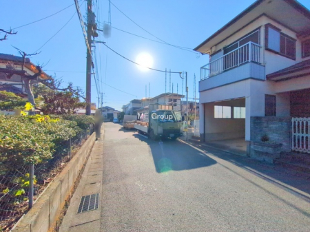 ���n�O�ώʐ^�@�`Exterior�`�@��w�̈�ˌ��Ă𒆐S�Ƃ����X���݂����R�Ƒ����A���ӂ͍��������������Ă��Ȃ��̂ŁA�΂̑����ՐÂȎ����������ł��B���₩�Ȋ��̒��ŁA�S�n�悢�������߂܂��B  