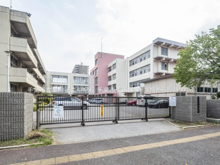 ���ӊ��@���w�Z 500m ��t�s���K����񒆊w�Z