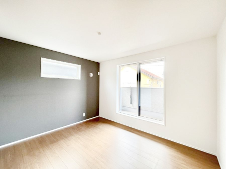 �Q���@�������P�������`Bed Room�` �u��������������l�v�Ƃ��v�w�ł�����肭�낰��Q���B �����̉Ǝ��₨�d���ɔ�ꂽ���̓t�J�t�J�̃x�b�g�Ŗ�����Ă��������B�e���r��{�I�������Ă����K�ȍL����������