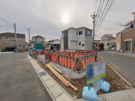 ���n�O�ώʐ^�@��2-A�������`Exterior�`�@�����{���u���c��v�w�k��9���I�w�߂̗��֐��ƖL���Ȏ��R�����󂷂�Z���̂��ƁA�ʂ�L���ȉ��K�ȕ�炵�͉Ƒ����Ί�ɂ��Ă��ꂻ���ł��B