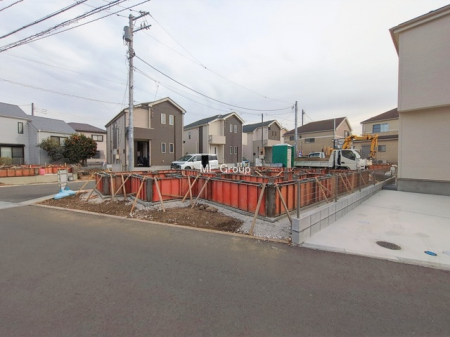 ���n�O�ώʐ^�@��2-A�������`Exterior�`�@�p�n�I�z����ǍD�I��ˌ��Ă̑傫�ȃ����b�g�́A�����B�́u�y�n�v���u���R�Ɂv�g���鎖�ł��B�K�[�f�j���O��c�h�x�C�Ԃ�o�C�N�̎�ȂǗl�X�ȗp�r�ŗ��p�ł��܂��B