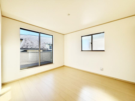 ���̑����ρ@������B�������`Bed Room�`  �u��������������l�v�Ƃ��v�w�ł�����肭�낰��Q���B�����̉Ǝ��₨�d���ɔ�ꂽ���̓t�J�t�J�̃x�b�g�Ŗ�����Ă��������B�e���r��{�I�������Ă����K�ȍL����������