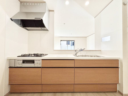 �L�b�`���@������A�������`Kitchen�`�@�L���Ďg���₷���L�b�`���Ȃ�Ƒ��ł�������ɗ�������������A��Еt������ԂȂ��ł����Ⴂ�܂�����[�������Ղ肠��̂ŁA������������Ɛ����Ȉ�ۂ�ۂĂ܂��B