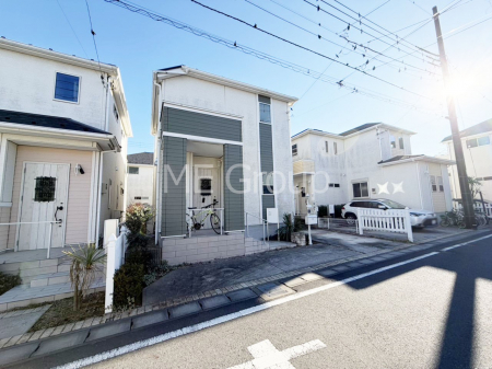 ���n�O�ώʐ^�@�O�ρ`Exterior�` �O�ʓ��H�F �Z��n�ɂȂ��Ă���̂Ŏԗʂ����Ȃ��A�Â��ȗ��n�ł��B�q��Ċ����ǍD�ł������ӊ������킹�Ă��ē������Ē����܂��B���C�y�ɂ��₢���킹���������B