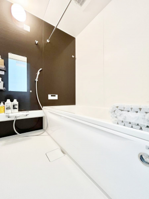 �����@����̔�������Ă���閾�邢�������̂���o�X���[��