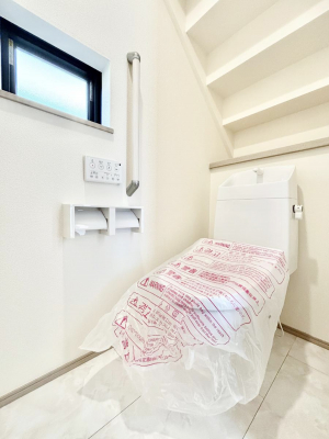 �g�C���@�����`Toilet�`�@�Y��E�X�b�L���E���K�ȃE�H�V�����b�g�t�g�C���ł��낰���Ԃł��B1�A2�K���Ƀg�C���X�y�[�X�I�̌������薾�邭�A���K��ԂƂȂ��Ă���܂��������g���ꏊ�����炱���̔z���ł��I