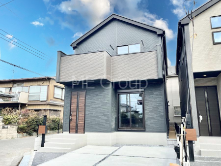 ���n�O�ώʐ^�@�O�ρ��P�������`Exterior�`�@�p�n�ɂ��z����E���ʂ��ǍD�B��ˌ��Ă̑傫�ȃ����b�g�́A�����B�́u�y�n�v���u���R�Ɂv�g���鎖�ł��B�K�[�f�j���O��c�h�x�C�Ԃ�o�C�N�̎�ȂǗl�X�ȗp�r�ŗ��p�ł��܂��B