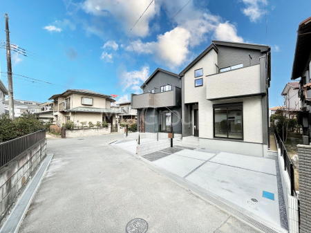 ���n�O�ώʐ^�@�O�ρ`Exterior�` �@�O�ʓ��H�F�� 4.49m �����@�O�ʓ��H�͊ՐÂȏZ��n���͂���Ԓʂ�̏��Ȃ����H�B���Ԃ̏o��������炭�炭�ł��I���s���_�E���n���w�̂���]�́A���C�y�ɂ��₢���킹���������I