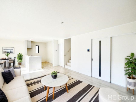 ���r���O�@���Ƒ��̓��₩�Șb�����ŕ�܂�閾�邢���r���O  ���Ƌ��CG�ł�