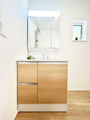 ���ʑ�E���ʏ��@�傫�����₷���O�ʋ��Ő�����������ʑ�́A�g�����Ȃ݃`�F�b�N�┧�̂������ɂ������߂ł��B 