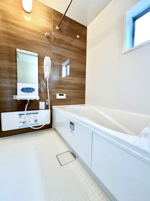 �����@����̔�����₷��؂ȃo�X�^�C���B�������Ƃ����C���y����Ŕ����Ƃ肽���ł��ˁI  