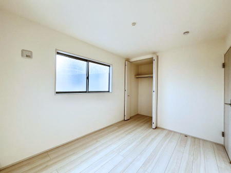 �q�������@�q�������ɂ��������߂Ȏ��[�X�y�[�X�����Ղ�̋���