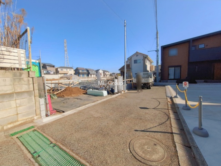 ���n�O�ώʐ^�@�`Exterior�`�@�Z��n�ɂȂ��Ă���̂Ŏԗʂ����Ȃ��A�Â��ȗ��n�ł��B�q��Ċ����ǍD�ł������ӊ������킹�Ă��ē������Ē����܂��B  