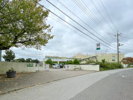 ���ӊ��@���w�Z 1520m �����s�����c���w�Z