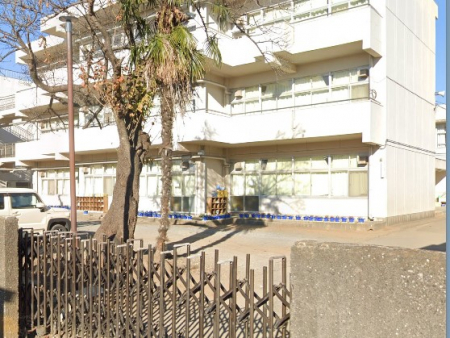 ���ӊ��@���w�Z 1300m �l�X���s��������w�Z