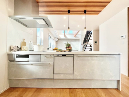 �L�b�`���@������5�������`Kitchen�`�@�L���Ďg���₷���L�b�`���Ȃ�Ƒ��ł�������ɗ�������������A��Еt������ԂȂ��ł����Ⴂ�܂�����[�������Ղ肠��̂ŁA������������Ɛ����Ȉ�ۂ�ۂĂ܂��B