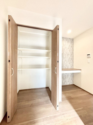 ���̑����ρ@�L�b�`�������[�I�H�ނ̃X�g�b�N�͂������A���p�i�̎��[�Ȃǎg�����͂��낢��I  