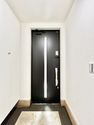 ���ց@�����`Entrance�`�@�Ƃ̒��ł��q�l���}����ŏ��̏ꏊ�ł��錺�ւ́A�Ƃ̈�ۂ��̂��̂ł��I�L�x�Ȍ��֎��[�ŁA����Y��ɕۂ��Ƃ��o���܂��􌺊ւɂ͂����Ղ���[�̉��ʔ��������I