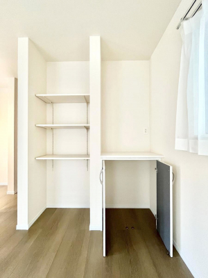 ���̑����ρ@�ݔ���A���������r���O���[�B�����Ɏ��[������ƕ����W�܂�LDK���X�b�L���Еt�������ł��ˁB  