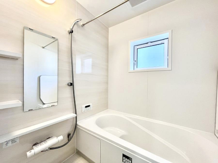 ���ӊ��@���w�Z 1690m �D���s�����؂��J���w�Z