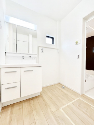 ���ӊ��@���w�Z 450m �����s����a�c�쏬�w�Z