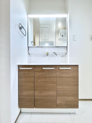 ���ʑ�E���ʏ��@�傫�����₷���O�ʋ��Ő�����������ʑ�́A�g�����Ȃ݃`�F�b�N�┧�̂������ɂ������߂ł��B 