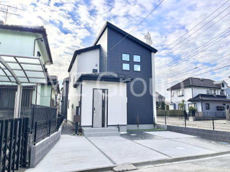 ���n�O�ώʐ^�@�������ꂽ�O�ρA�㎿�ȏZ��Ԃ��L���鎺���͉i�����S���ĉ߂�����Z���ł��B 