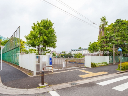 ���ӊ��@���w�Z 600m �]�ː�旧�吙��񏬊w�Z