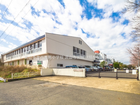 ���ӊ��@���w�Z 800m ���R�s�����ؓ쏬�w�Z