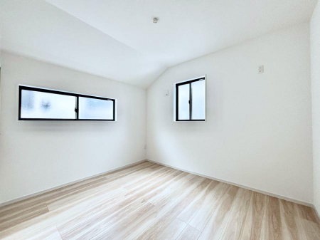 ���̑����ρ@2�ʍ̌����m�ۂ������邢��ԁB�Ƒ��݂�Ȃ����K�ȕ�炵����������݌v�ł��B