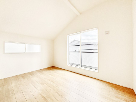 �Q���@�������P�������`Bed Room�`�@2�ʍ̌����m�ۂ������邢�����́A���ʂ����ǂ��A��ϋ��S�n�̗ǂ���ԂƂȂ��Ă���܂��B�u�₩�ȕ��������ċN���钩�́A���K�����̎n�܂�ɁI���������ʕ����ƂĂ��ǂ��Z�܂���