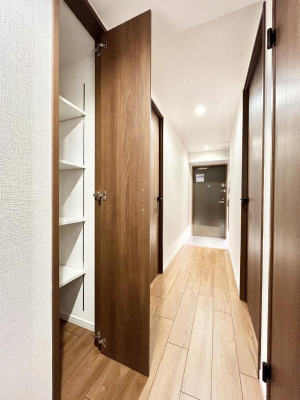 ���̑����ρ@�L�����[�B�|�������G�߂̏��������[���邱�Ƃ��ł��܂��B