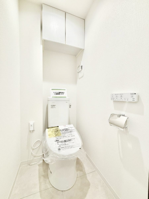 �g�C���@�����`Toilet�`�@�Y��E�X�b�L���E���K�ȃE�H�V�����b�g�t�g�C���ł��낰���Ԃł��B�g�C���͖����g�킴��𓾂Ȃ����́B����������ۂ������ł��ˁB�X�b�g�N�u��Ƃ��ĕ֗��Ȏ��[�I�t���B