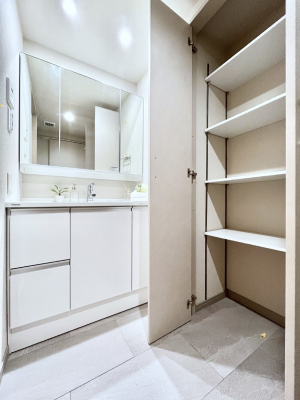 ���̑����ρ@�֗��ȃ��l���ɂŁA�X�b�L�������g���₷�����ʎ���  