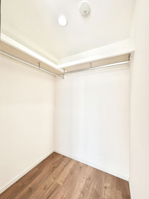 ���̑��@�E�H�[�N�C���N���[�[�b�g�̂���Z�܂��ŃX�b�L�����K�Ȑ�����