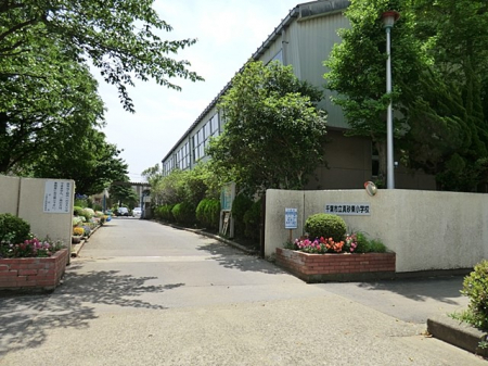 ���ӊ��@���w�Z 400m ��t�s���^�������w�Z