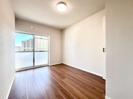 ���̑����ρ@�����`Bed Room�`�@�o���R�j�[����̍̌��Œ����X�b�L���ڂ��o�߂����ł��ˁI���₩�Ȍ����������ގ����ɂ́A���₩�Ȏ��Ԃ�����܂��B�x���ɂ́A������������ԂŎ����̎���y���ނ̂͂������ł����B