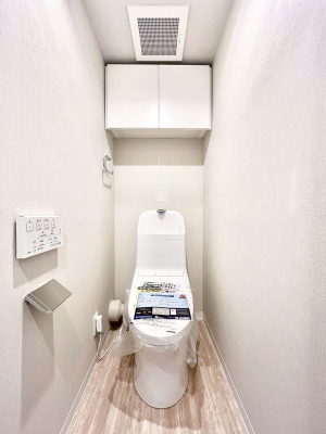 �g�C���@�����`Toilet�`�@�Y��E�X�b�L���E���K�ȃE�H�V�����b�g�t�g�C���ł��낰���Ԃł��B�g�C���͖����g�킴��𓾂Ȃ����́B����������ۂ������ł��ˁB�X�b�g�N�u��Ƃ��ĕ֗��Ȏ��[�I�t���B