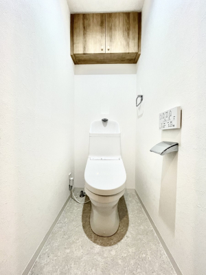 �g�C���@�����`Toilet�`�@�Y��E�X�b�L���E���K�ȃE�H�V�����b�g�t�g�C���ł��낰���Ԃł��B�g�C���͖����g�킴��𓾂Ȃ����́B����������ۂ������ł��ˁB�X�b�g�N�u��Ƃ��ĕ֗��Ȏ��[�I�t���B