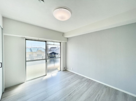 ���̑����ρ@�o���R�j�[���J�������v���X���Ă����m��  