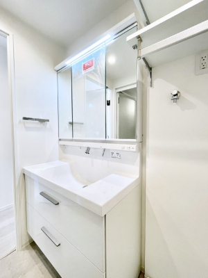 ���ʑ�E���ʏ��@������������ʉ��ώ��Œ��̐g�x�x�����K  