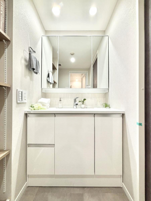 ���ʑ�E���ʏ��@������������ʉ��ώ��Œ��̐g�x�x�����K  