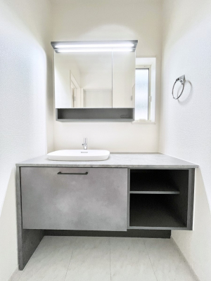 ���ʑ�E���ʏ��@���q���񂪂������A��􂢂����ł��Ă��ꂻ���Ȑ��ʏ��I