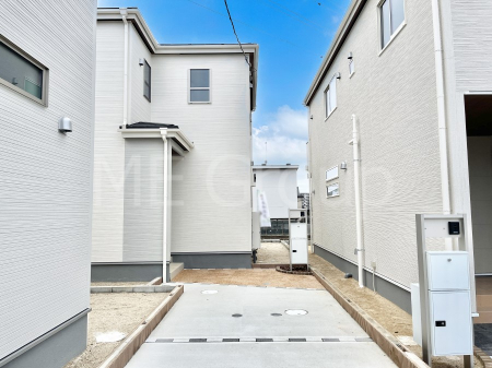 ���n�O�ώʐ^�@�������ꂽ�O�ρA�㎿�ȏZ��Ԃ��L���鎺���͉i�����S���ĉ߂�����Z���ł��B 