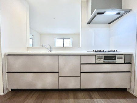 �L�b�`���@�������������I�ɁA�y�����I�V�X�e���L�b�`��  