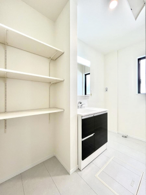 ���̑����ρ@�֗��ȃ��l���ɂŁA�X�b�L�������g���₷�����ʎ���  