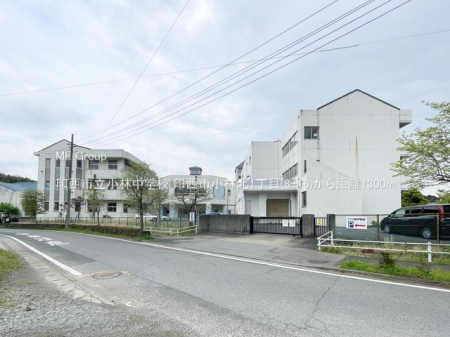 ���ӊ��@���w�Z 1300m �󐼎s�����ђ��w�Z