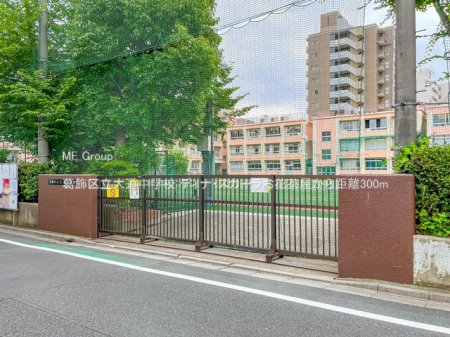 ���ӊ��@���w�Z 300m �����旧�哹���w�Z