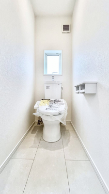 �g�C���@�������Q�������`Toilet�`�@�Y��E�X�b�L���E���K�ȃE�H�V�����b�g�t�g�C���ł��낰���Ԃł��B�̌������薾�邭�A���K��ԂƂȂ��Ă���܂��������g���ꏊ�����炱���̔z���ł��I